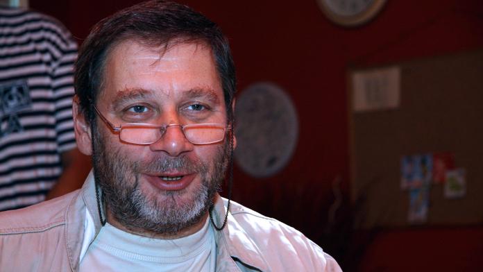 Vinohrady oficiálně ovládl Töpfer. Frej a Žilková z divadla odešli