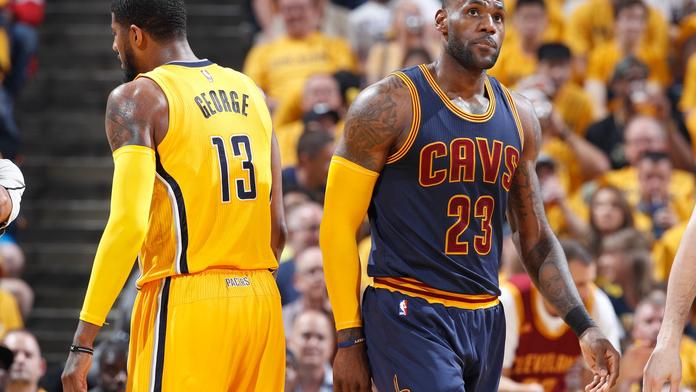 Cleveland už jen kousek od postupu! LeBron předstihl Bryanta