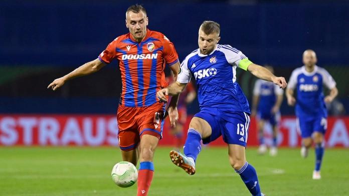 Odvolaná penalta i neuznaný gól. Plzeň zvládla drama a po výhře slaví postup