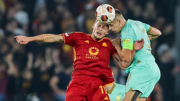 Italští fanoušci chystali pochod ke stadionu Slavie, nakonec změnili trasu