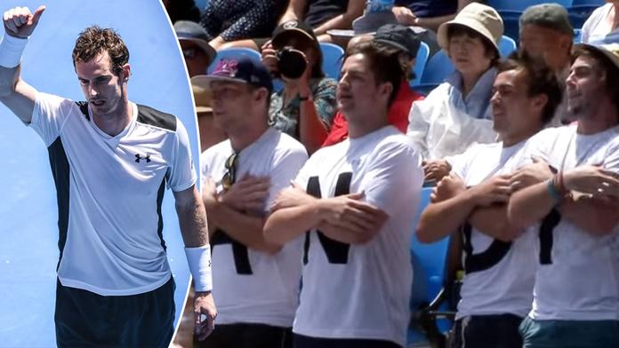 Murrayho fanclub baví Melbourne. Takhle zpívá svému idolu!