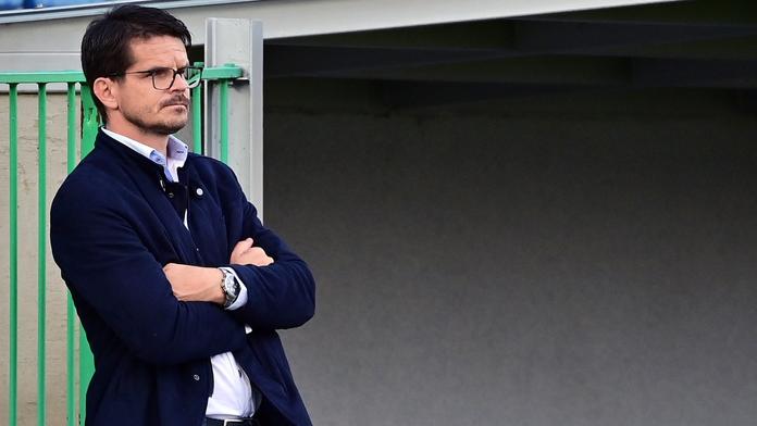 Zkrat hradeckého ředitele. O poločase napadl Vindahla, sudí ho vyloučil