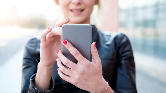Neomezený internet v mobilu už i v Česku! Nabízí jej dva operátoři