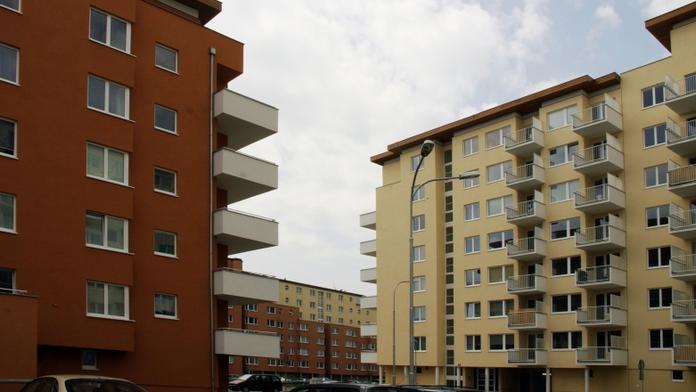 Život v paneláku: 10 pádných důvodů, proč v něm bydlet