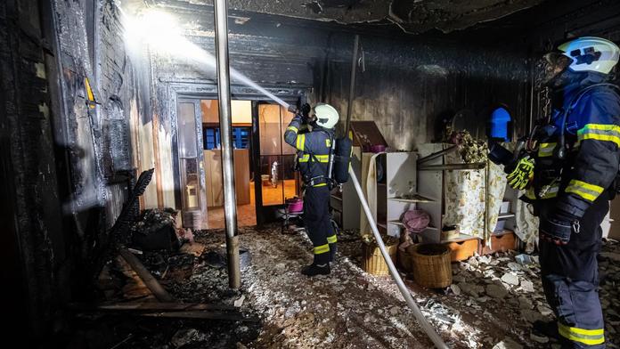 Útok na mateřskou školu v Jaroměři: Policie zadržela 42letého muže