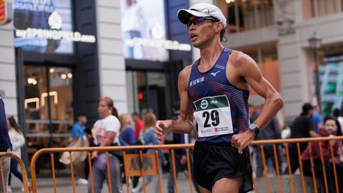 Přepisují se atletické tabulky. Japonec vylepšil deset let starý světový rekord