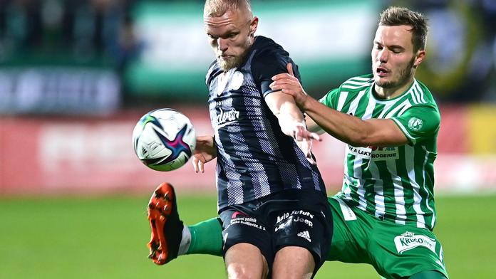 Hostování Micka van Burena platí, disciplinární komise řízení nezahájí