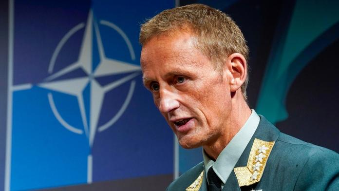 Náčelník generálního štábu norské armády Eirik Kristoffersen