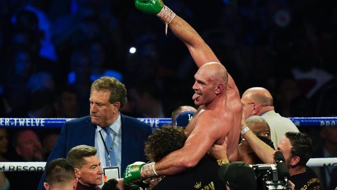 Fury si každým úderem vydělal přes osm milionů! A to se trefil 82 krát