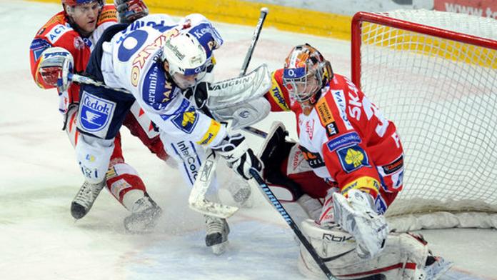 Slavia je prvím finalistou hokejové extraligy