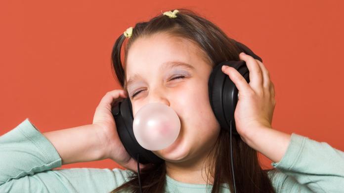 Hudba ve sluchátkách může ublížit. Hrozí ztráta sluchu, tvrdí odborníci