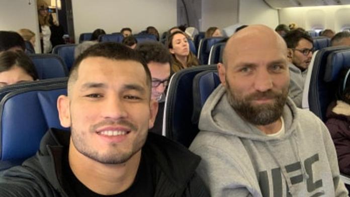 Mach Muradov odletěl do Ameriky, čeká ho druhý zápas v UFC