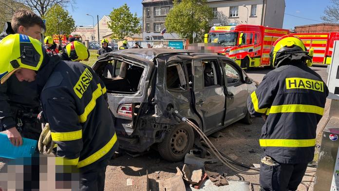 Exploze auta v Ostravě
