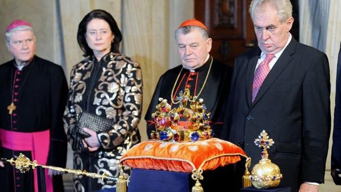 Byla to "viróza"! Zeman byl u klenotů opilý, prozradila Němcová