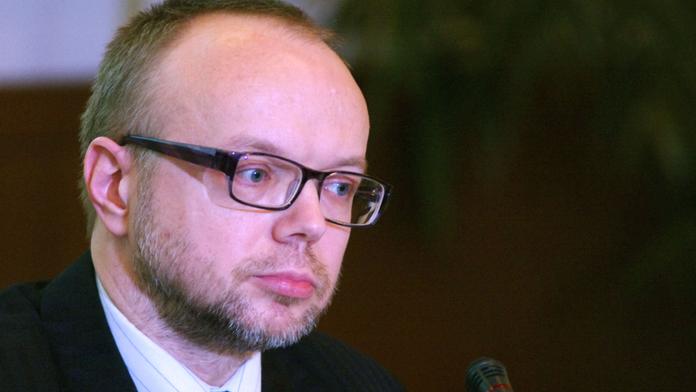 Kalouskův náměstek Minčič: Nové kolky by neměly alkohol zdražit