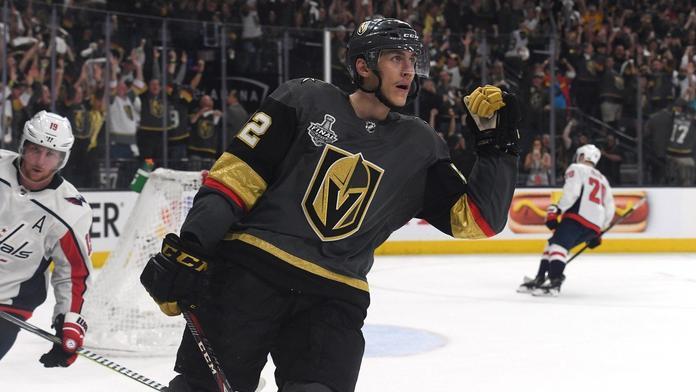 Fantastický Nosek rozhodl úvodní duel finále NHL dvěma góly!