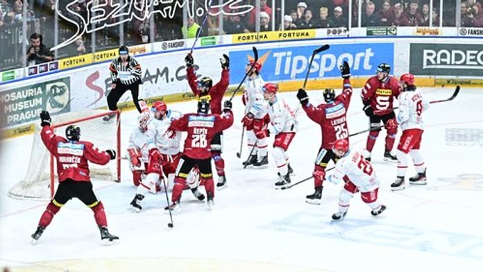 Spartu dlouho trápil skvělý Kacetl. Pražané ale udolali Třinec v prodloužení