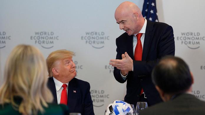 Návrat Ruska do světového fotbalu? Šéf FIFA je pro, je ochoten jednat o míru