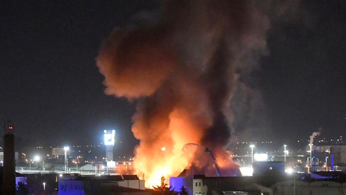 Obří požár spalovny v Prešově! Lidi z okolí museli evakuovat