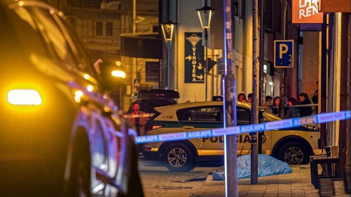 Střelba v Bratislavě: Středoškoláka (16) obvinili ze spoluúčasti na terorismu