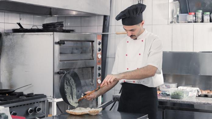 Inspekce odhalila sendvič s nebezpečnou bakterií. Přijali jsme opatření, říká výrobce