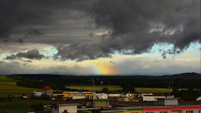 Déšť jen tak neustane. Mapa ukazuje, kde v Česku je situace nejdrsnější