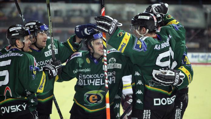 Vary a Litvínov slaví PLAY OFF. Třinec má Prezidentský pohár