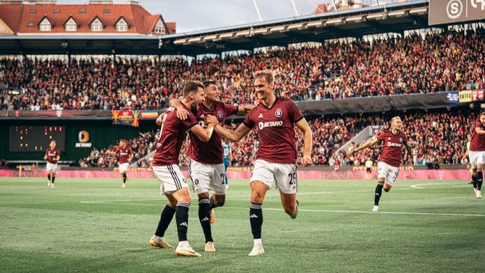 Infarktová dramata se šťastným koncem. Sparta, Slavia i Plzeň slaví postup