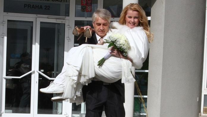 VYPOČÍTAVÝ RYCHTÁŘ! S Ivetou se seznámil promyšlenou fintou