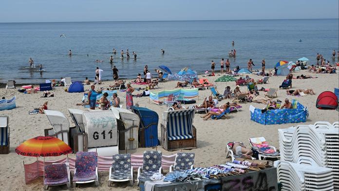 Češi dobyli Baltské moře. Vyprodali naše hotely, hlásí Poláci