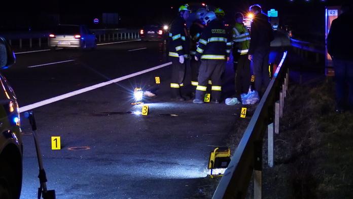 U Chrastavy na Liberecku srazilo auto chodce, srážku nepřežil