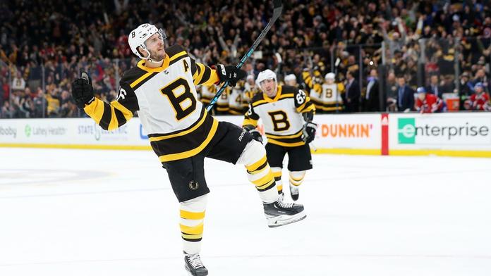 Krejčí skóroval, Pastrňák nahrával! Boston nakonec prohrál