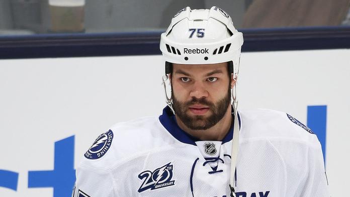 Gudas si dal VLASTENEC! Vítězové Stanley Cupu mu za to děkovali