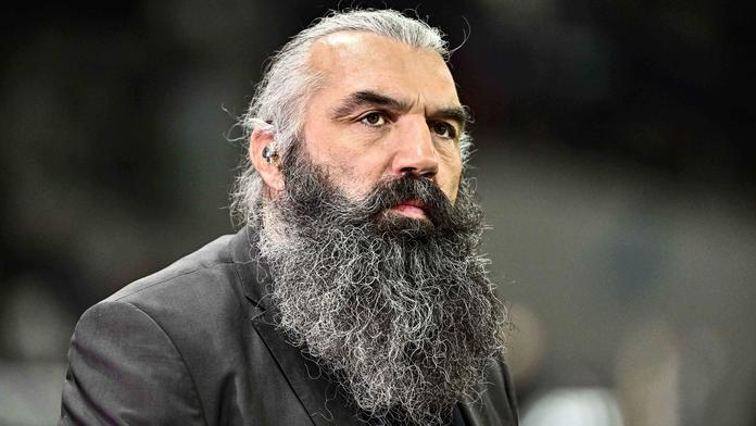Z kariéry neví nic. Legenda ragby má kvůli ranám do hlavy potíže s pamětí