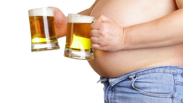 Pivo jak kobliha, víno jak dort! Po kterém alkoholu přiberete nejvíc?