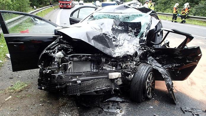 Jak poznat při koupi bourané auto? 5 věcí, které odhalíte sami