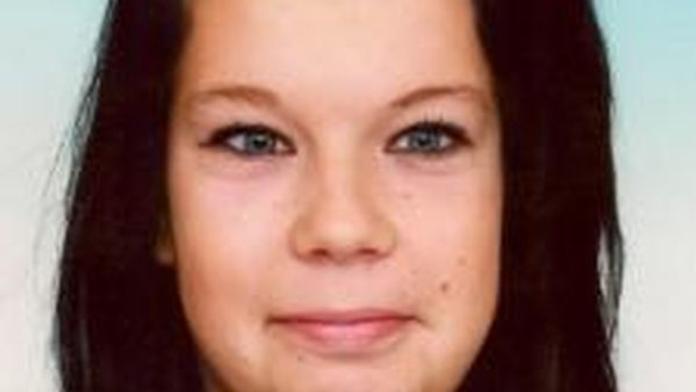 Třináctiletá dívka na útěku se vrátila domů. Policie odvolala pátrání