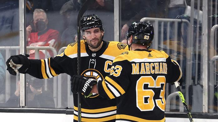 Boston s Bergeronem rozstřílel Detroit, Nosek asistoval