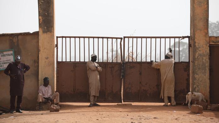 Nigérijské armádě se podařilo osvobodit 344 unesených studentů