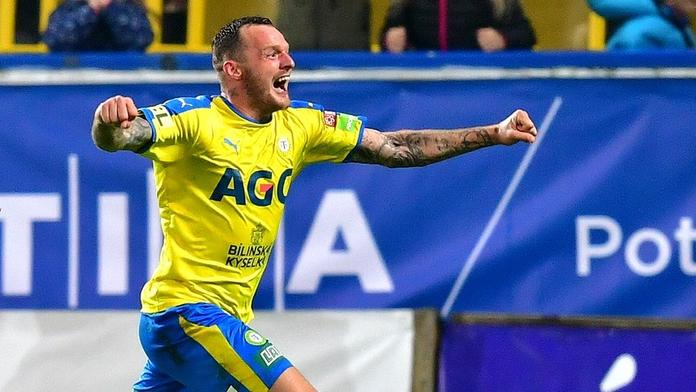 Řezníček nasázel Zlínu hattrick, Opava hrála s Příbramí bez gólů