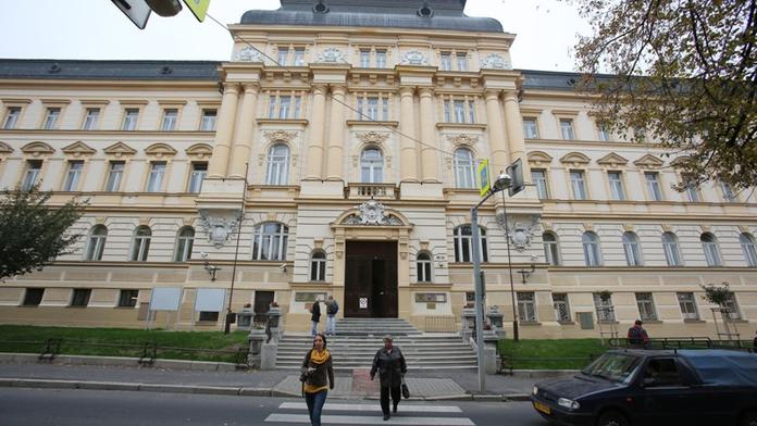 Otec pěti dětí se upálil, protože měl jít do vězení