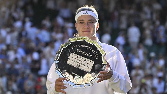 Divoká párty v centru Londýna a odlet tryskáčem. Muchová se po finále Wimbledonu odvázala