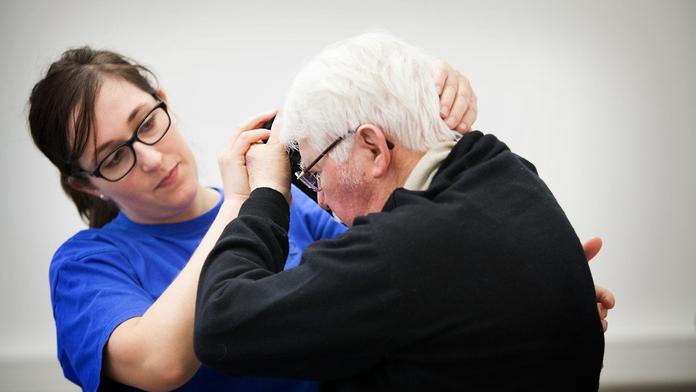 Hrozí vám Parkinsonova choroba? Ověřte si to v rychlém TESTU!
