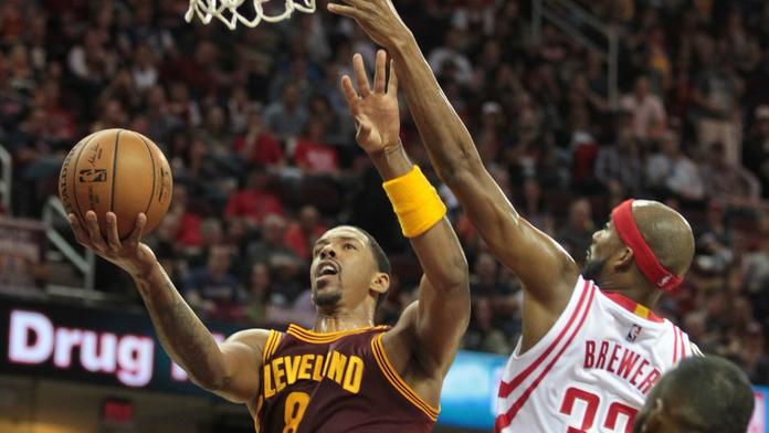 LeBron dovedl Cleveland ke čtvrté výhře! Nezastavil ho ani Harden