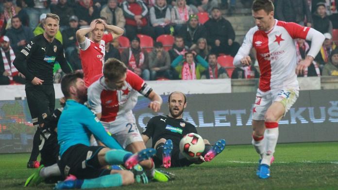 VELKÝ PŘEHLED: Hazarduje Plzeň? Titul Slavie už není utopie!