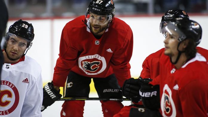 Čechům se v přípravě na NHL daří! Prvním střelcem byl Frolík