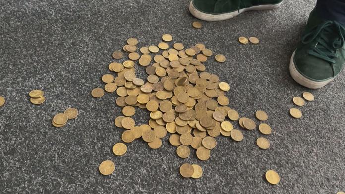 Pozor, končí platnost dvou mincí. Určitě je máte doma i vy