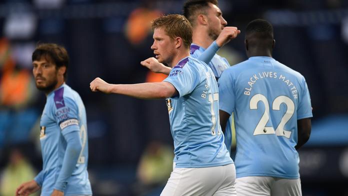 Premier League je zpátky! Fotbalisté City přejeli ve šlágru Arsenal