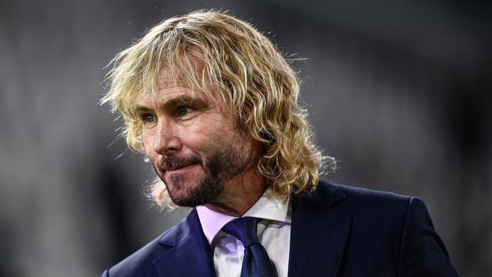 Nedvědovi po konci v Juve hází laso z Česka. Zájem má slavný klub