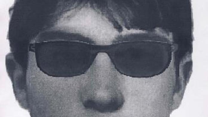 Pomozte najít tuhle zrůdu! Na severu Čech sexuálně napadla holčičku!